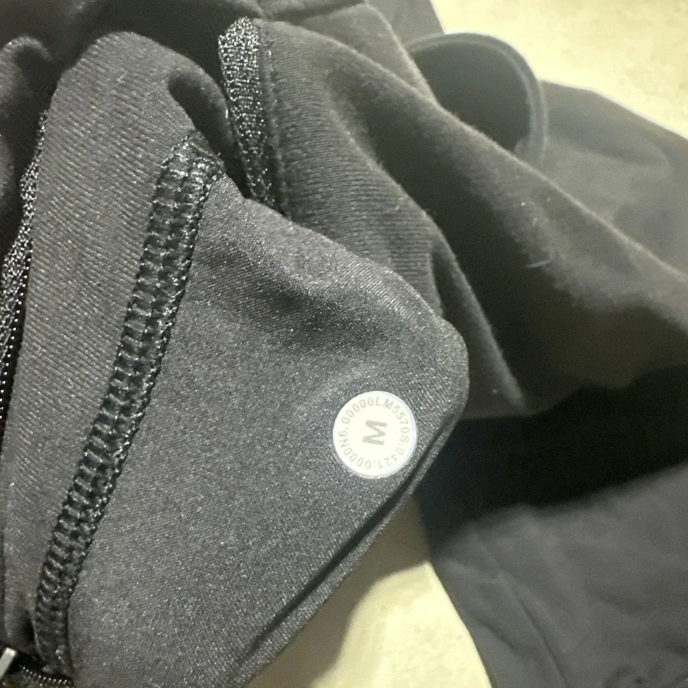 Lululemon Men's Black ABC Jogger Pants SZ M Running Workout Gym Athletic